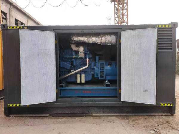 鄱阳柴油发电机组的电瓶应该如何选择?